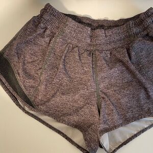 Lululemon Hotty Hot Shorts size 6